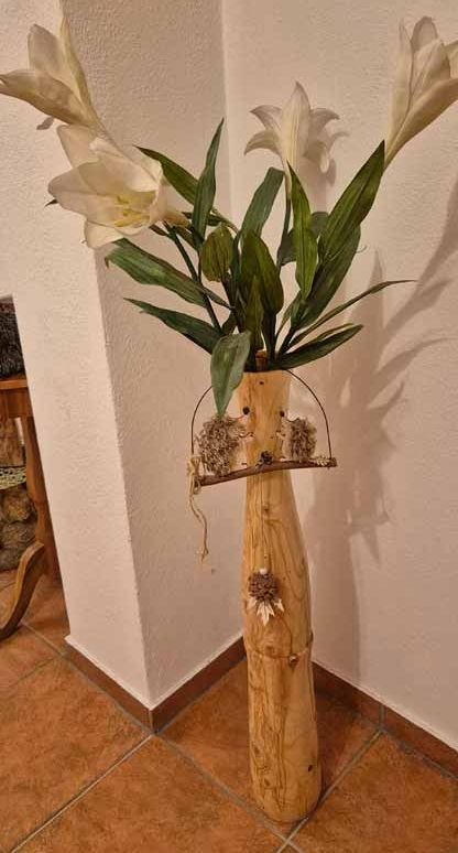Dekorationen und Accessoires aus Holz
